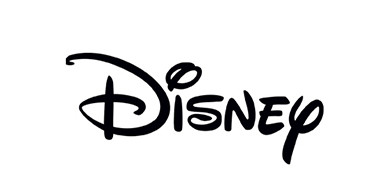 Das Bild zeigt das Wort Disney in einer verspielten, kursiven schwarzen Schriftart, das ikonische Logo der Walt Disney Company, auf einem weißen Hintergrund.